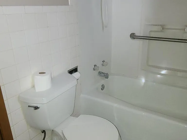 3004 Garden Grove Pkwy #1 — Photo 8