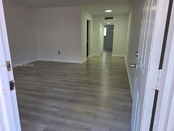 5th image of 4655 Palm Ave APT 222