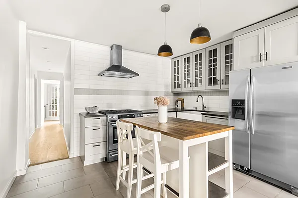 Sold by Corcoran | media 15