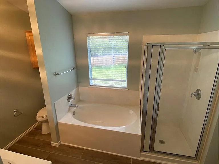 3233 Winding River Trl — Photo 14