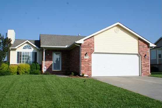 1st image of 2607 N Rushwood Dr