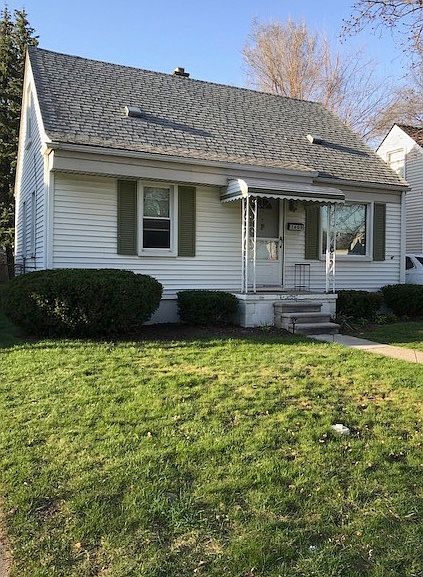 2nd image of 1609 Whitcomb Ave
