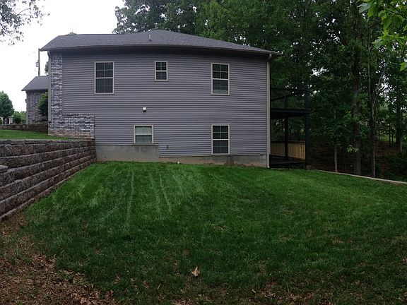 2nd image of 8195 Fairway Dr