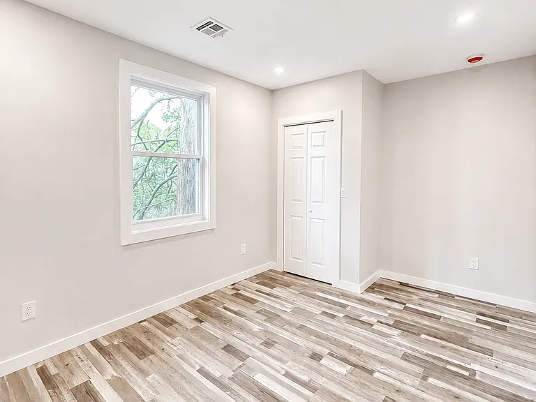 182 Belmont Ave #2 — Photo 3