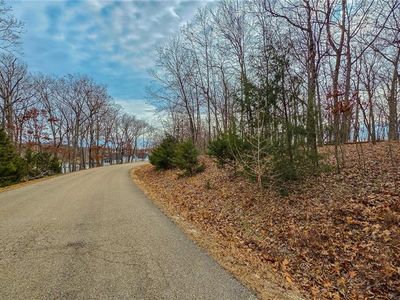 1251 Spring Creek Dr, Sunrise Beach, MO, 65079