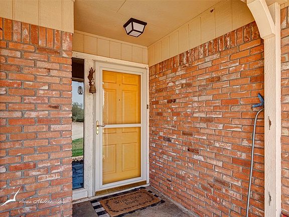 2nd image of 485 Fm 2404 Unit A