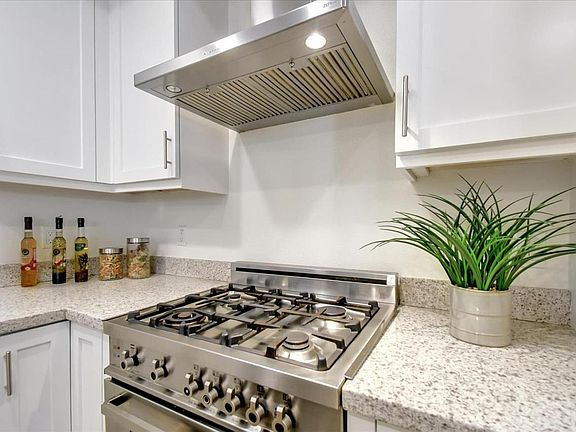 5th image of 2585 El Camino Real APT 319
