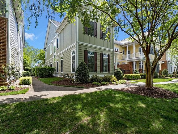 3rd image of 1032 Cranberry Dr #82