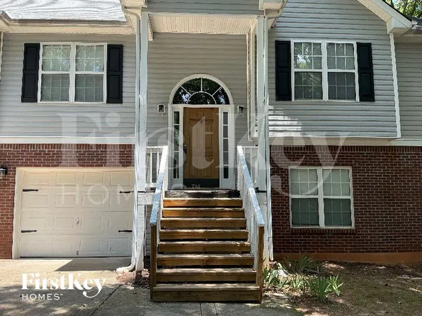 1303 Post Oak Ct, Winder, GA 30680