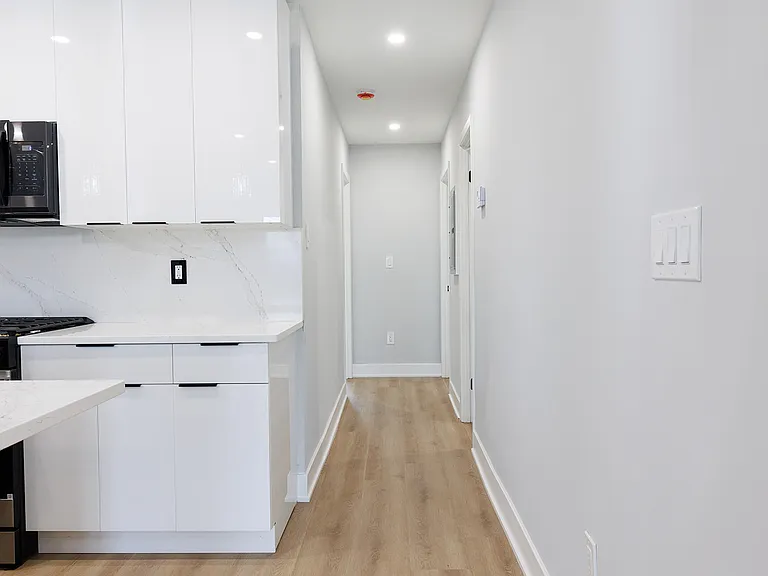 9176 Frankford Ave #2 — Photo 8