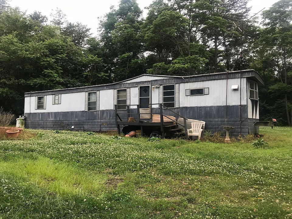 1st image of 127 Mason Dixon Ln