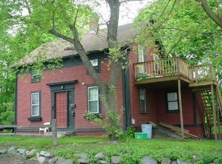 40 Colonial Ave, Warwick, RI 02886