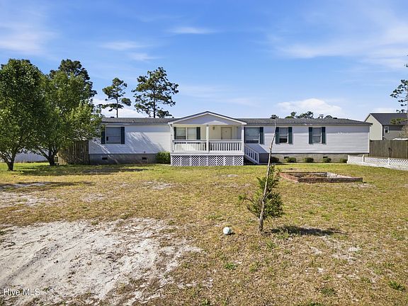 3rd image of 233 Castlebury Lane