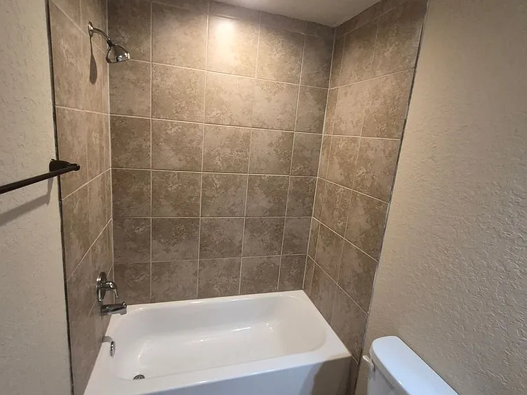 6618 Arancione Ave #101 — Photo 21