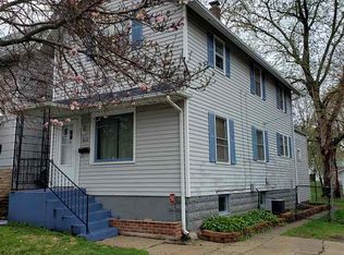 613 Regan St, Rockford, IL 61107