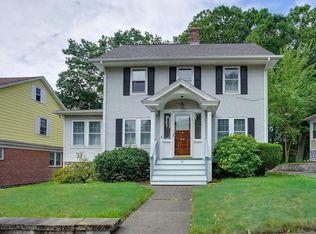 15 Longfellow Rd, Worcester, MA 01602