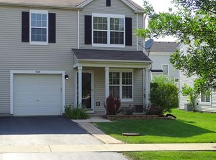 989 W Savannah Dr, Romeoville, IL 60446