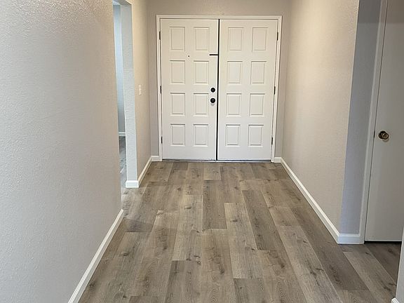 4th image of 1449 Greenwich Dr