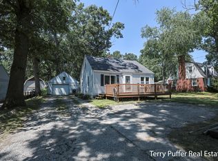 2025 Whitehall Rd, Muskegon, MI 49445