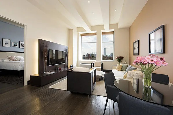 Sold by Platinum Properties | media 9