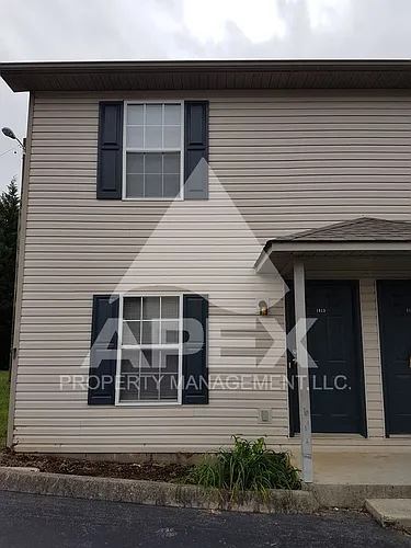 1813 Sweet View Way Photo 1