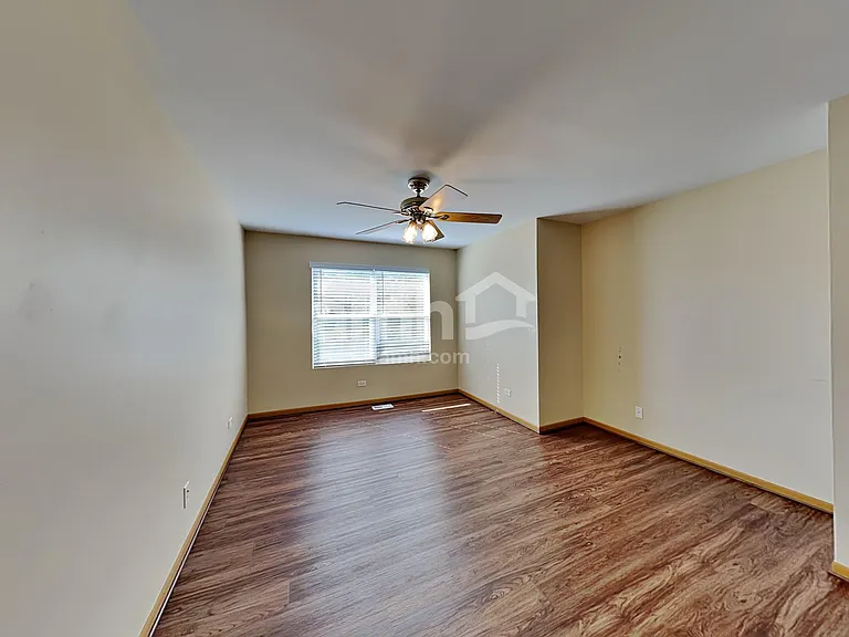329 Verbena Ln — Photo 7