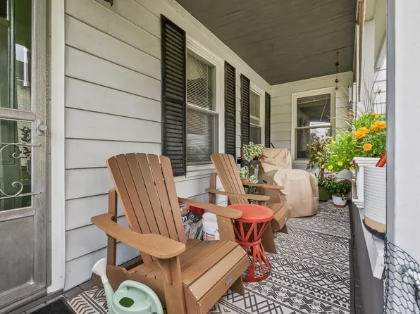 6 Mead St #1, Danvers, MA 01923