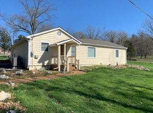 346 Eureka Rd, Eureka, MO 63025