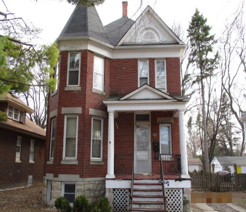 1st image of 1461 Oakwood Ave