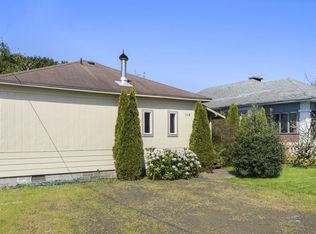 1513 1st St, Tillamook, OR 97141