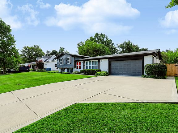 4th image of 441 Ash Dr