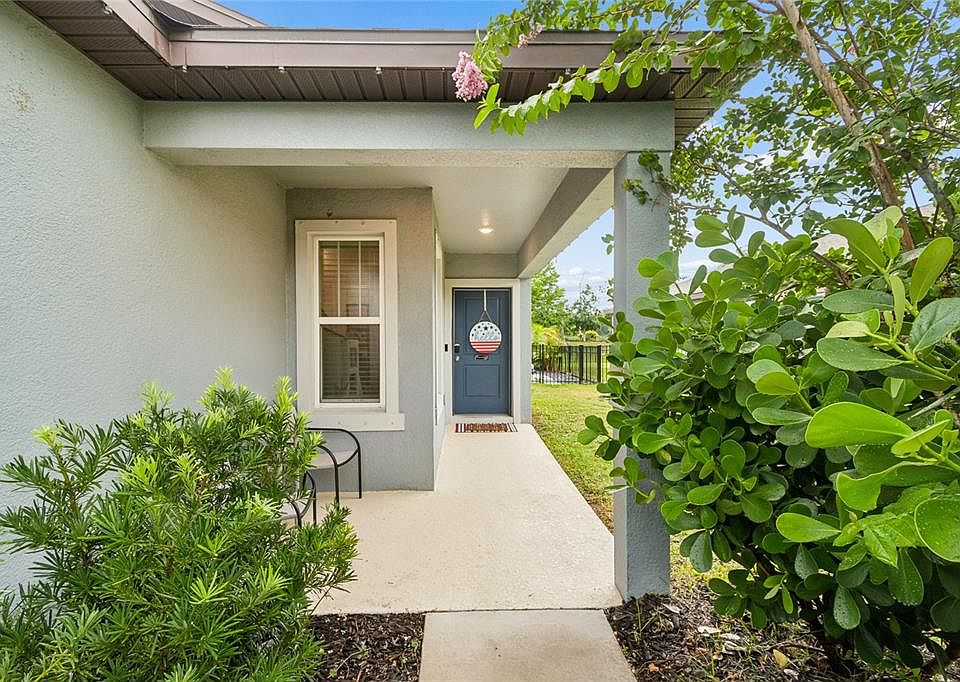 1st image of 9047 ROYAL RIVER CIRCLE