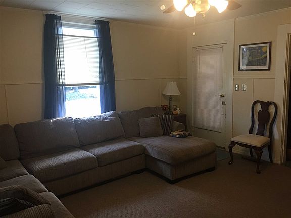 5th image of 411 N Jefferson St