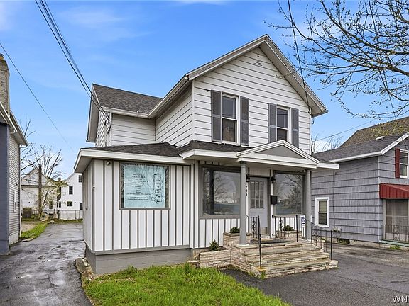 4th image of 224 Ellicott St