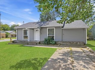 302 W Dexter St, Sherman, TX 75092