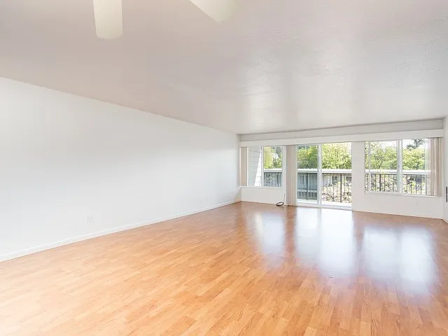 Sylvan Terrace — Photo 4