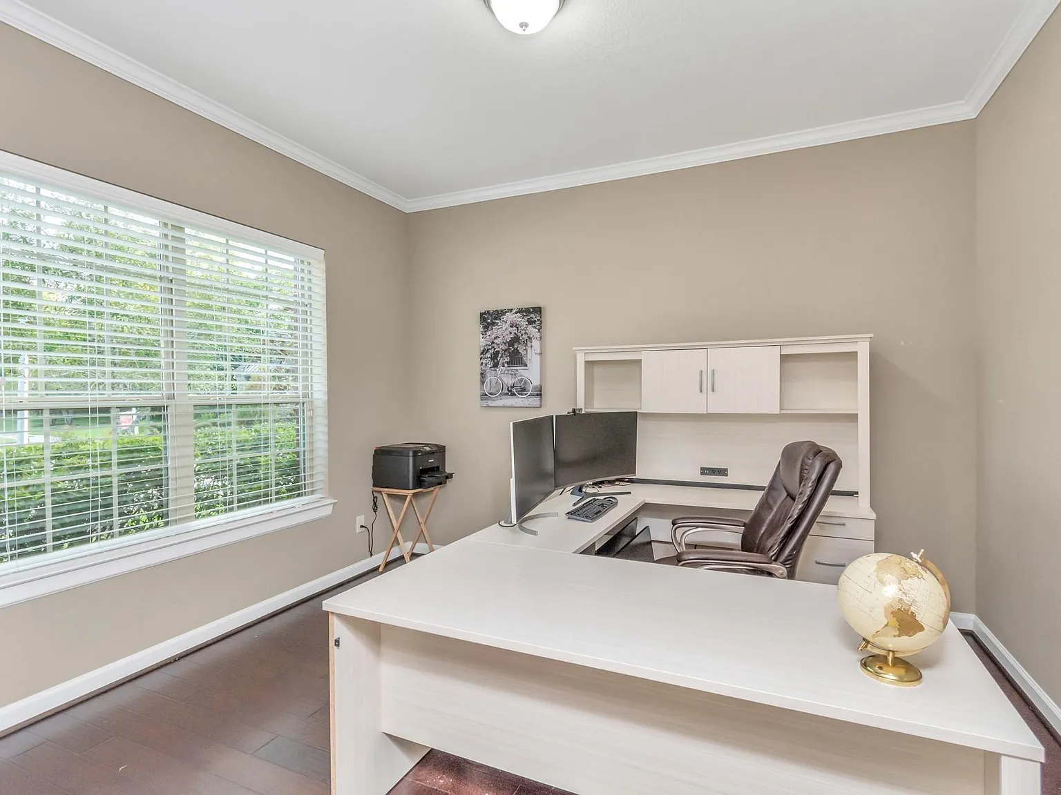 4 bed, 3.5 bath, 3241 sqft, $3,500 — Photo 4