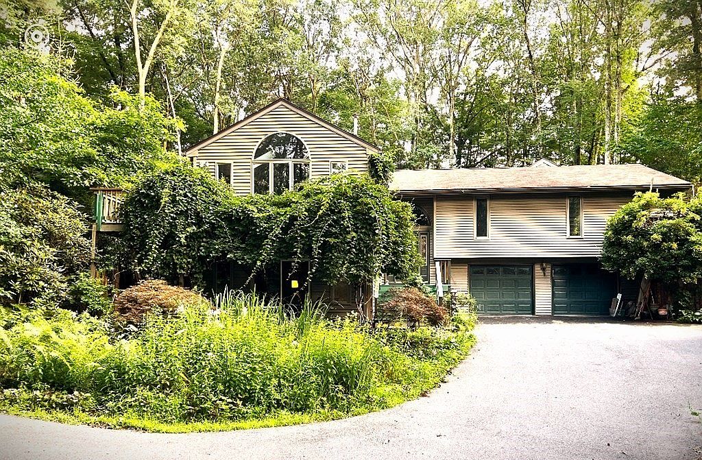 45 Crescent Cir, Westfield, MA 01085 MLS 73133611 Zillow