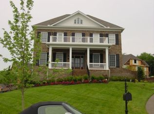 18 Missionary Dr, Brentwood, TN 37027