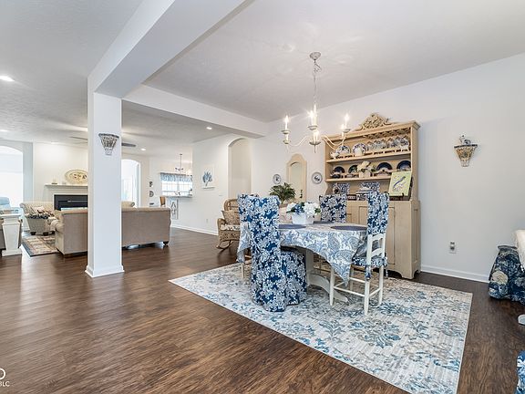 4th image of 6903 Ben Riley Ct