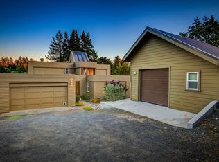 10365 Barnett Valley Rd, Sebastopol, CA 95472