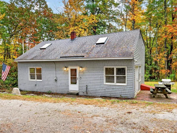 379 Tirrell Hill Road, Goffstown, NH 03045