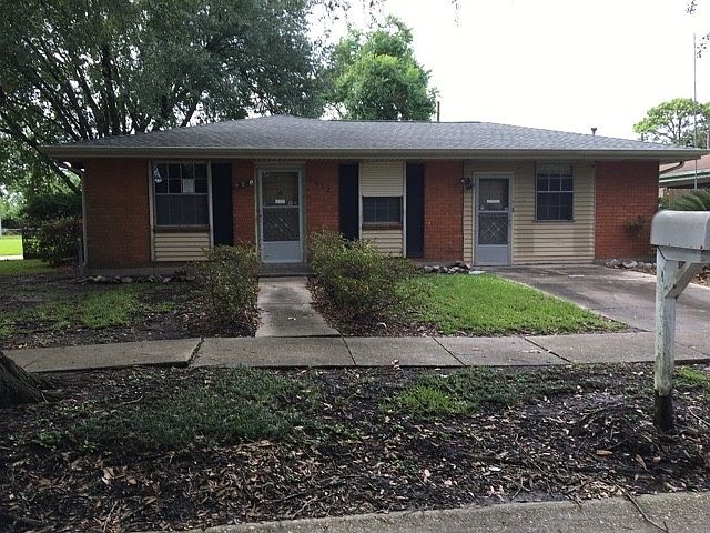 1st image of 2632 Vermillion Dr