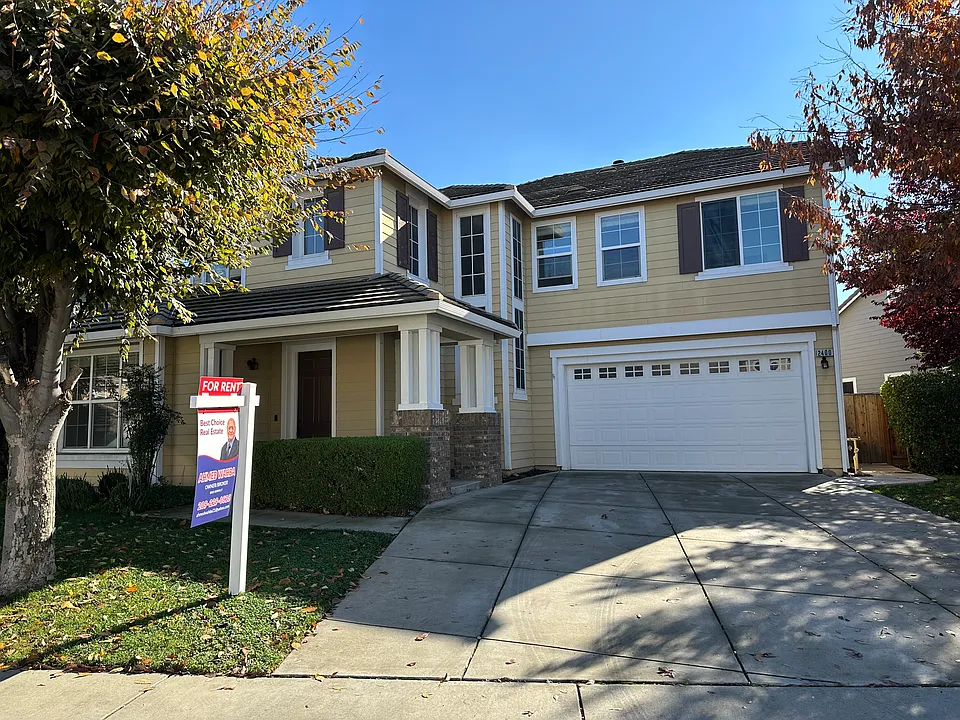 2400 Galway Ct