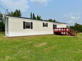 654 Bradford Rd, Charleston, ME 04422