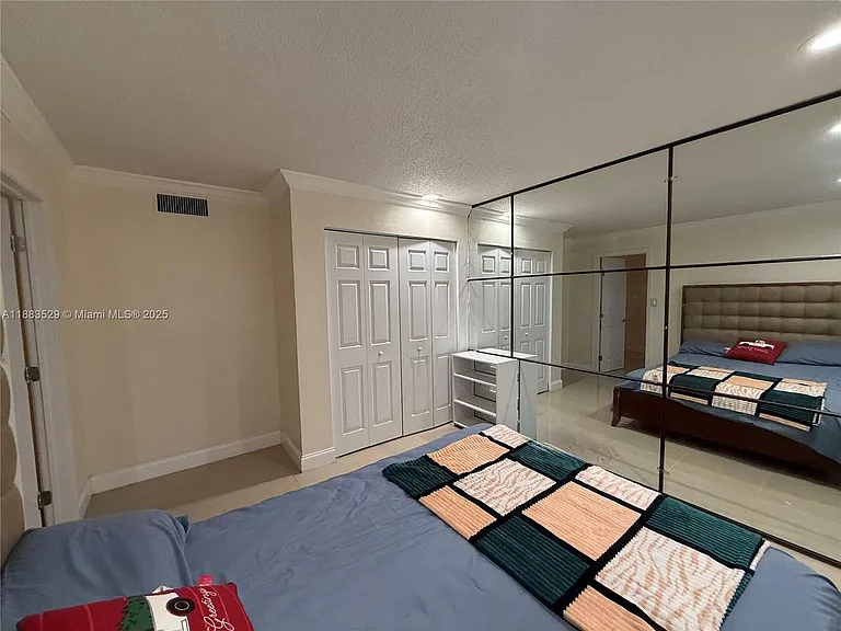 27 Laredo Pl #6-3 — Photo 10