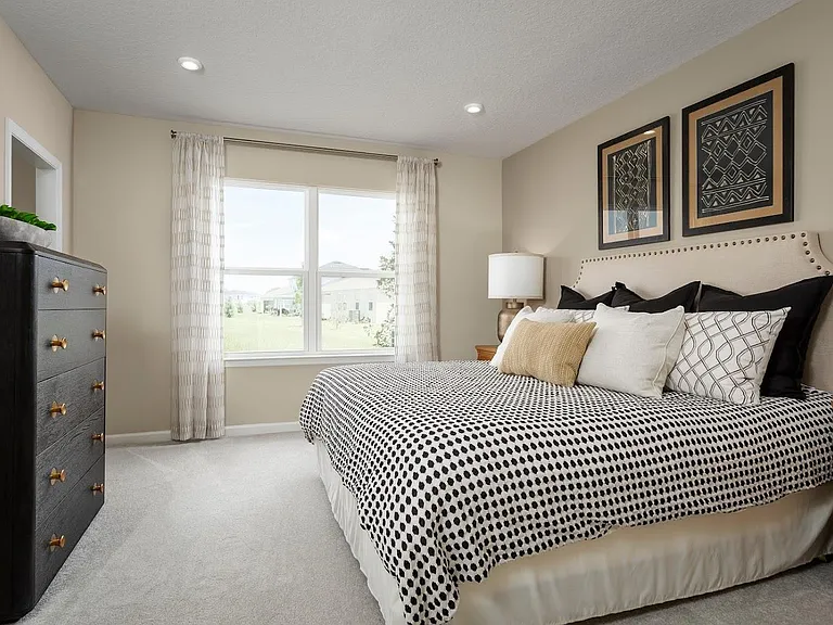 19081 Pebble Wood Ln — Photo 12