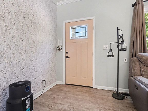 5th image of 921 Sweet Raspberry Ln