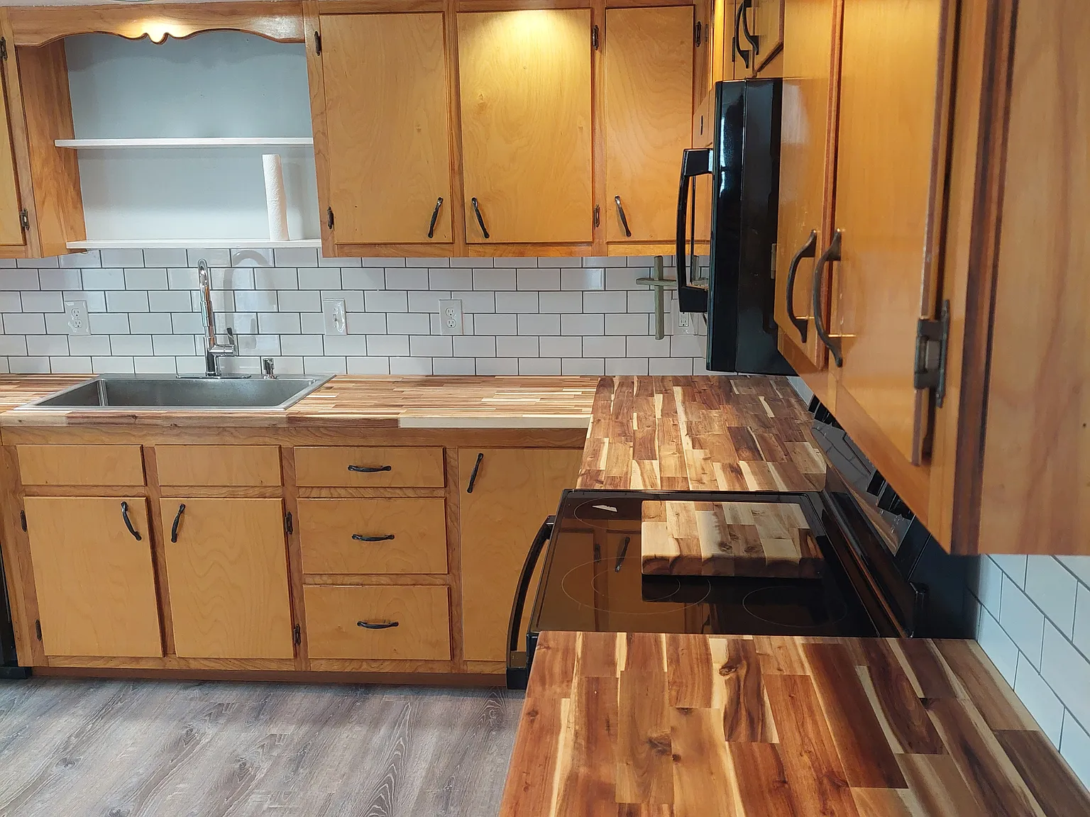 4 bed, 1.5 bath, 1400 sqft, $2,545 — Photo 3
