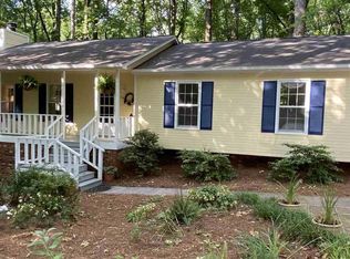 210 Wolverine Rd, Cary, NC 27513